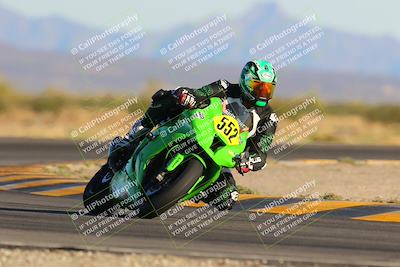 media/Oct-29-2022-CVMA (Sat) [[14c0aa3b66]]/Race 11 Amateur Supersport Open/